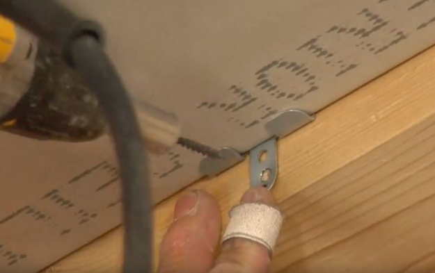 Prest-On Corner-Back Clips